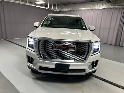 Used 2023 GMC Yukon Denali image 2