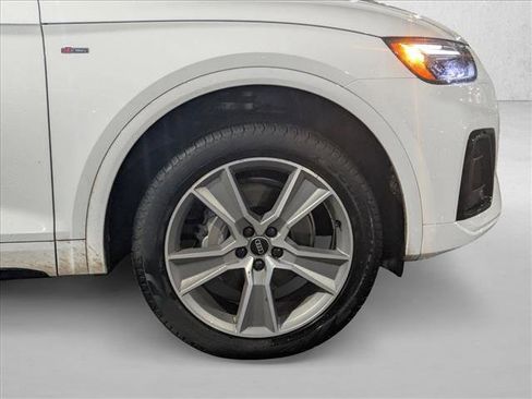 Certified 2025 Audi Q5 2.0T Premium Plus w/ Premium Plus Package image 21