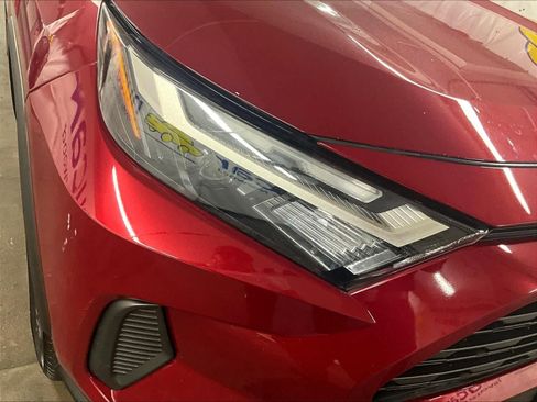 Used 2023 Toyota RAV4 XLE image 32