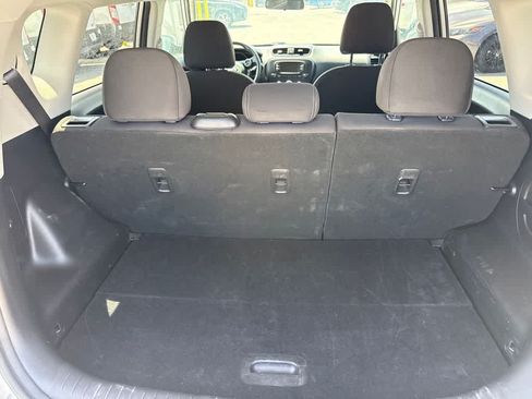 Used 2018 Kia Soul FWD image 10