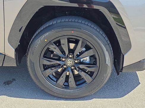 New 2026 Toyota RAV4 SE FWD image 27