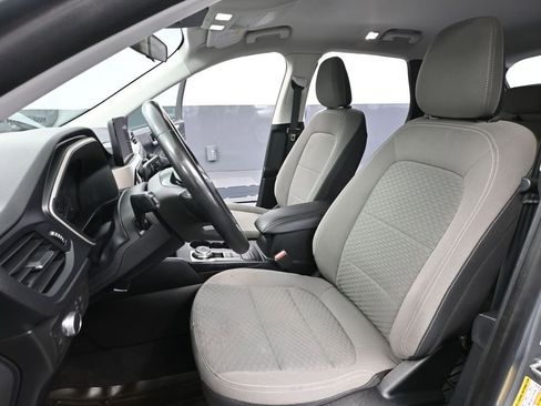 Used 2022 Ford Escape SE w/ Convenience Package FWD image 25