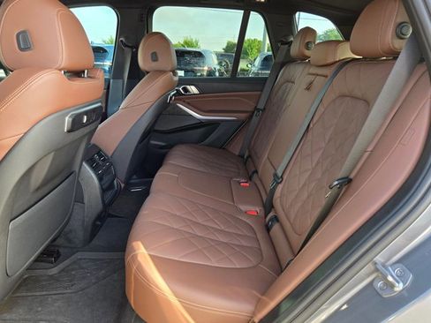 Used 2024 BMW X5 sDrive40i w/ Premium Package image 20