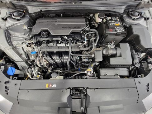 Used 2025 Kia K4 FWD image 8