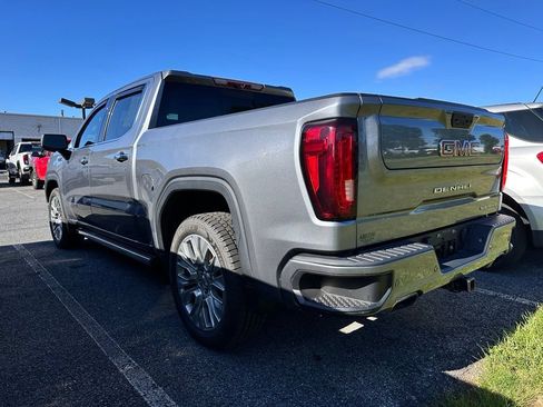 Used 2021 GMC Sierra 1500 Denali w/ Denali Ultimate Package AWD/4WD image 3