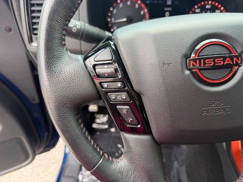 Used 2022 Nissan Frontier Pro-X RWD image 37