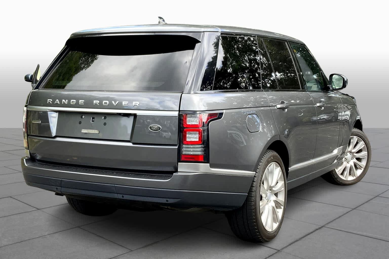 Used 2017 Land Rover Range Rover Supercharged AWD/4WD image 13