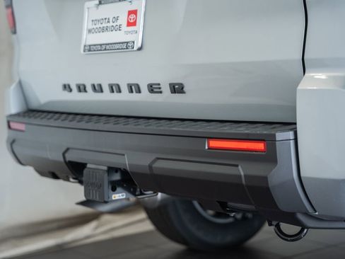 New 2026 Toyota 4Runner SR5 RWD image 7