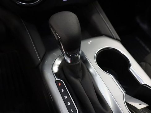 New 2025 Chevrolet Blazer LT w/ Driver Confidence Package image 23