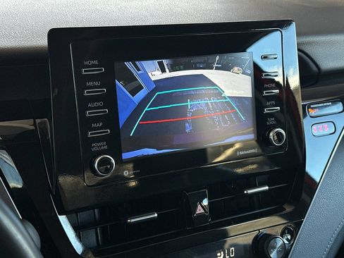 Used 2024 Toyota Camry SE FWD image 16