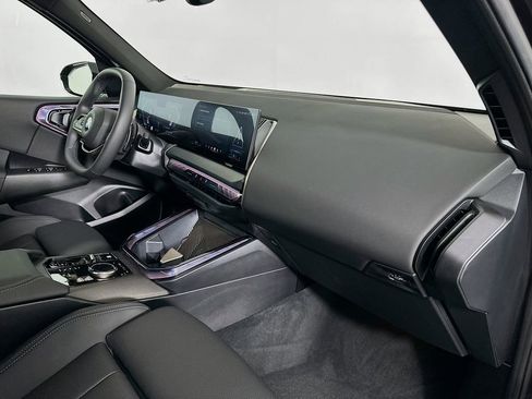 Used 2025 BMW X3 xDrive30i w/ Premium Package image 28