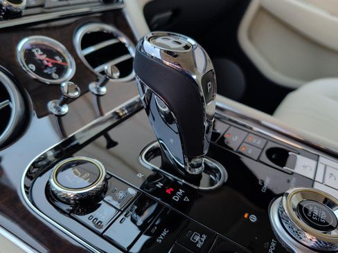 Used 2020 Bentley Continental GT AWD/4WD image 34