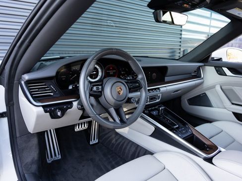 Certified 2024 Porsche 911 Turbo S image 4