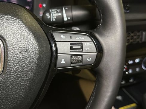 Used 2024 Honda Accord Touring image 21