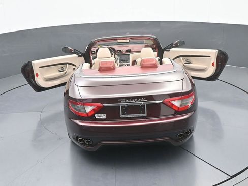 Used 2015 Maserati GranTurismo Convertible image 59