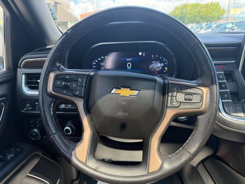 Used 2022 Chevrolet Tahoe High Country AWD/4WD image 17