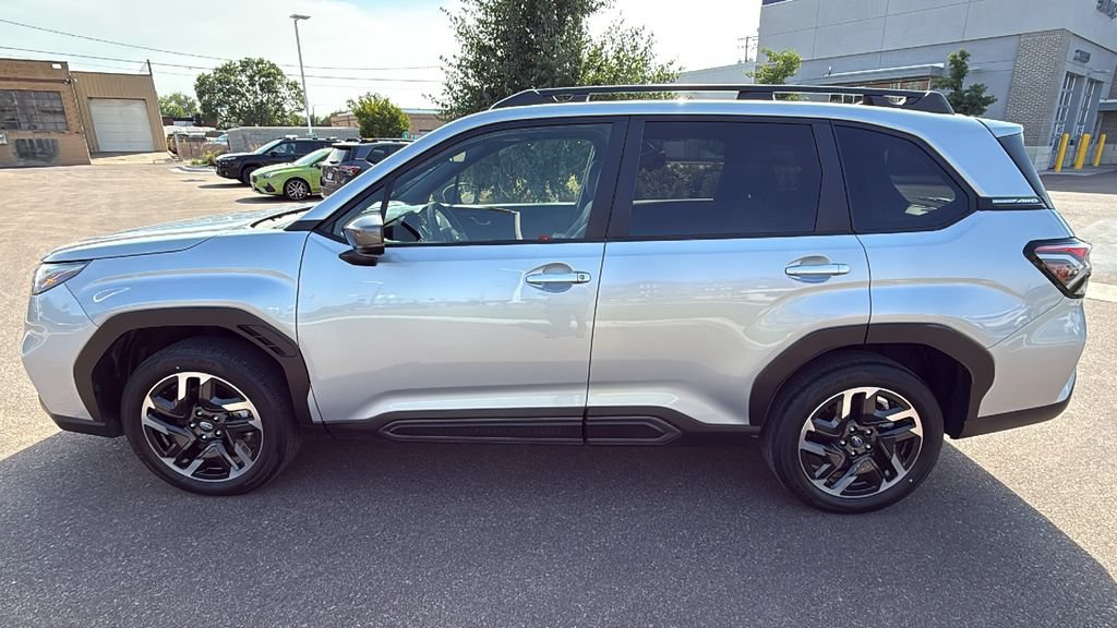 Used 2025 Subaru Forester Limited w/ Popular Package #2 AWD/4WD image 8