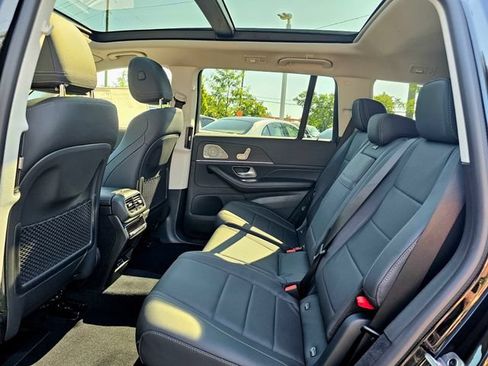 New 2026 Mercedes-Benz GLS 450 4MATIC image 23