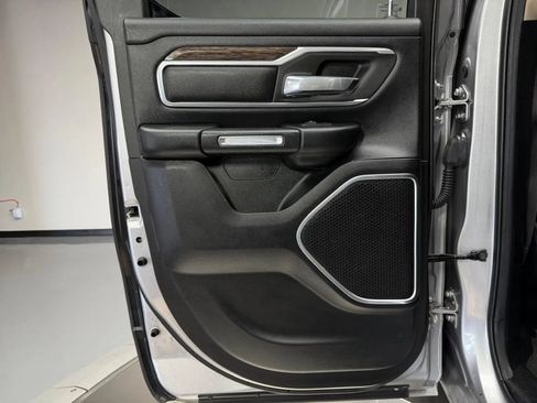 Used 2020 RAM 1500 Laramie AWD/4WD image 16