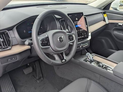 New 2026 Volvo XC90 T8 Plus w/ Protection Package AWD/4WD image 7
