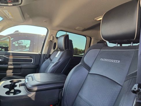 Used 2024 RAM 2500 Laramie w/ Safety Group AWD/4WD image 21