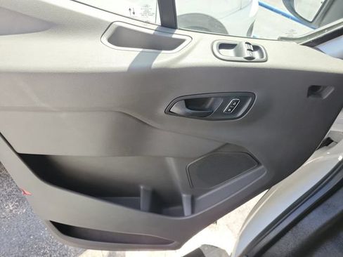 Used 2025 Ford Transit 250 Low Roof w/ Exterior Upgrade Package RWD image 19