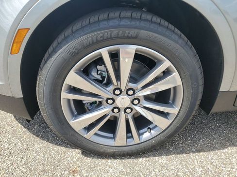 New 2025 Cadillac XT5 Premium Luxury image 34