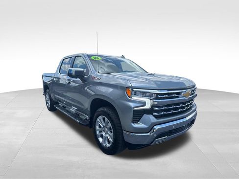 Used 2026 Chevrolet Silverado 1500 LTZ w/ LTZ Premium Package AWD/4WD image 8