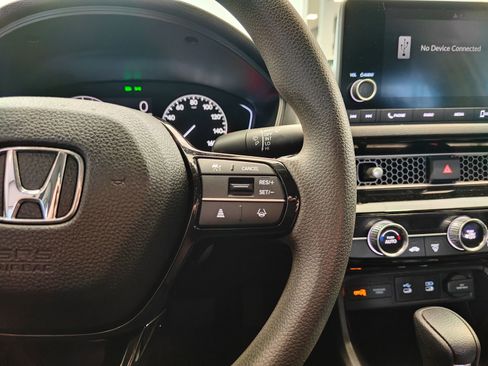 Used 2025 Honda Civic LX image 17