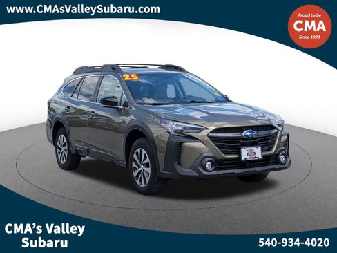 Certified 2025 Subaru Outback Premium AWD/4WD image 1