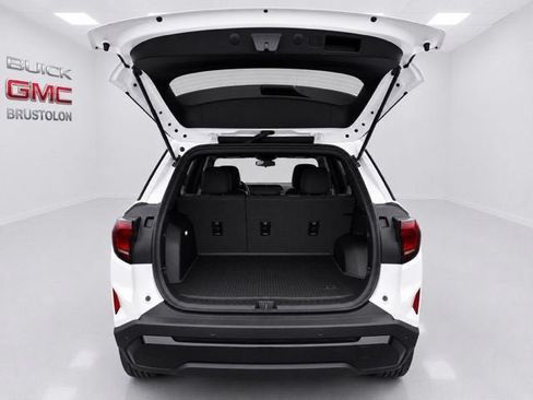 New 2027 GMC Terrain Elevation w/ Black Edition AWD/4WD image 11