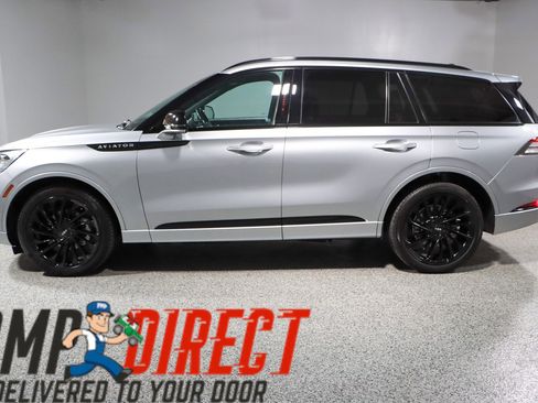 Used 2023 Lincoln Aviator Reserve w/ Equipment Group 201A AWD/4WD image 10