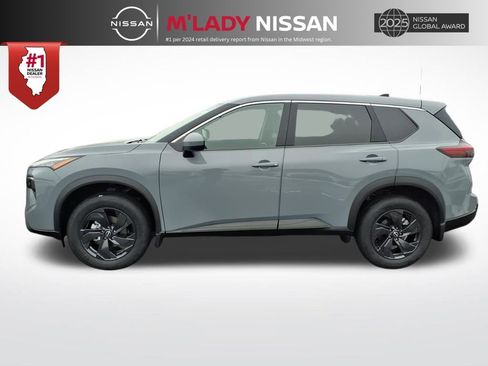 New 2026 Nissan Rogue SV image 4