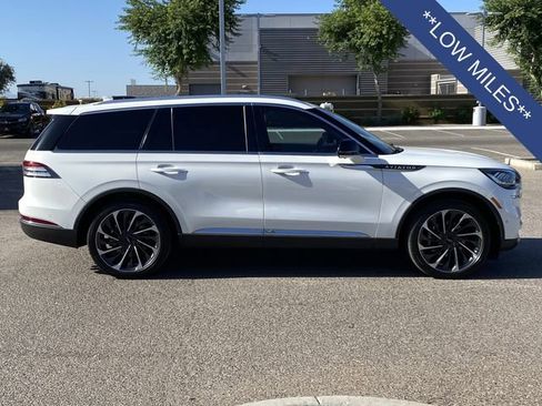 Used 2024 Lincoln Aviator Reserve w/ Equipment Group 201A RWD image 8