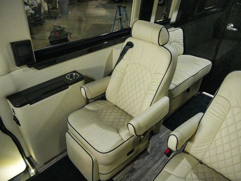 Used 2020 Mercedes-Benz Sprinter 3500 image 38