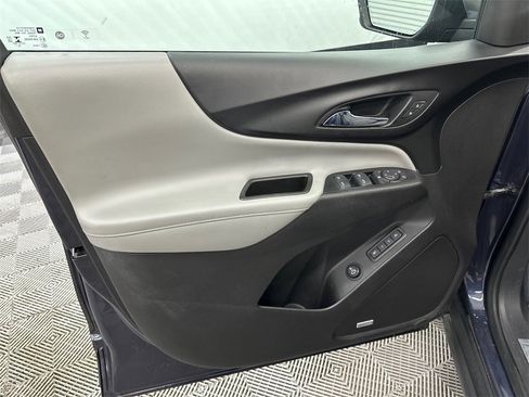 Used 2019 Chevrolet Equinox Premier image 11