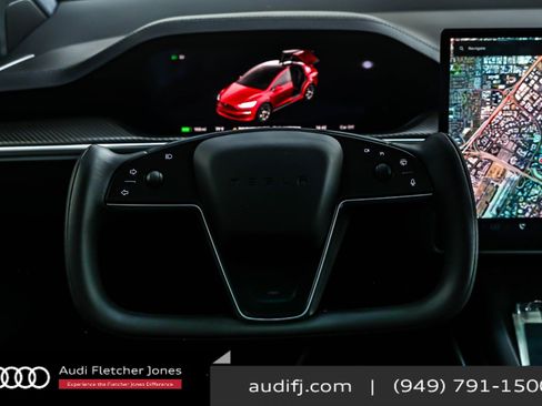 Used 2023 Tesla Model X Plaid image 17