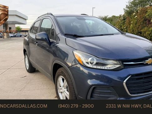 Used 2018 Chevrolet Trax LT FWD image 4