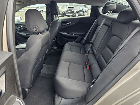 Used 2024 Chevrolet Malibu LT image 29
