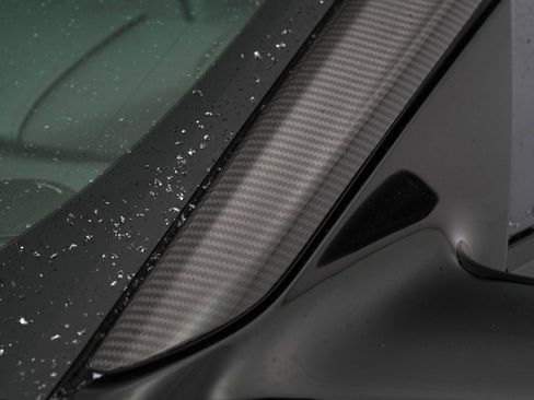 Used 2023 Aston Martin DBS Coupe RWD image 6