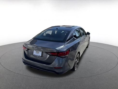 Used 2025 Nissan Sentra SV FWD image 15