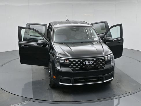 New 2026 Ford Maverick XLT FWD image 40