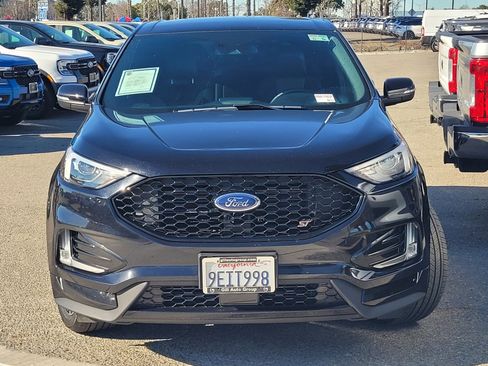 Used 2021 Ford Edge ST image 2