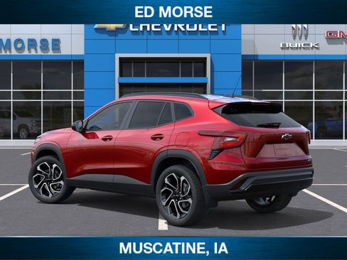 New 2026 Chevrolet Trax RS w/ Driver Confidence Package FWD image 3