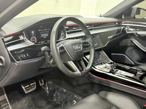 Used 2023 Audi S8 AWD/4WD image 25