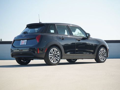 New 2026 MINI Cooper S FWD image 3