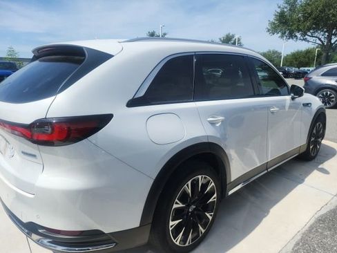Used 2024 MAZDA CX-90 Plug-In Hybrid w/ Premium Pkg AWD/4WD image 2