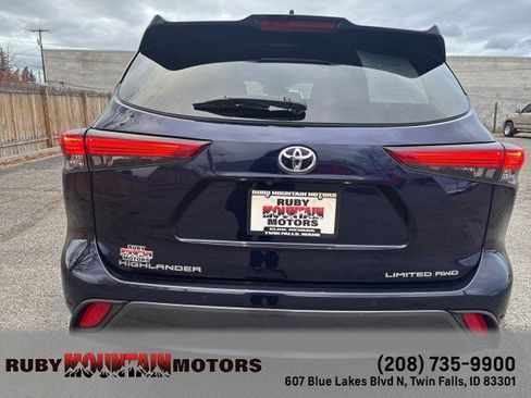 Used 2023 Toyota Highlander Limited image 6