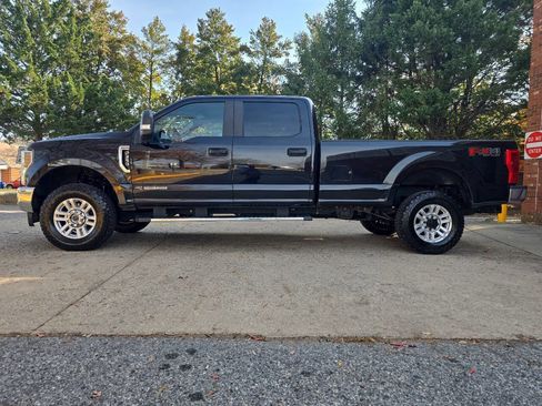 Used 2019 Ford F350 XL w/ STX Appearance Package image 44