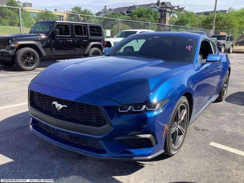 Used 2024 Ford Mustang Coupe image 3